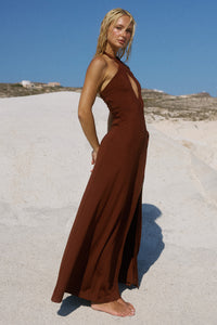 KAMILLA KEYHOLE TWIST MAXI DRESS - CHOCOLATE