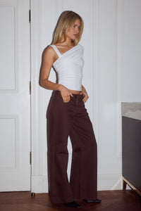 ZAVI STRAIGHT LEG JEANS - CHOCOLATE