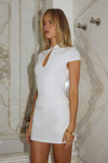 VIENO KEYHOLE FITTED TOP - WHITE