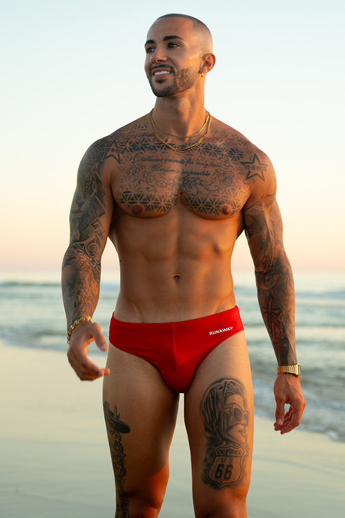 EMILIO PRINTED RACER SWIM BRIEF - RED/RNWY PRINT