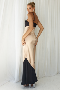 EVITA MAXI DRESS - BLACK/SAND